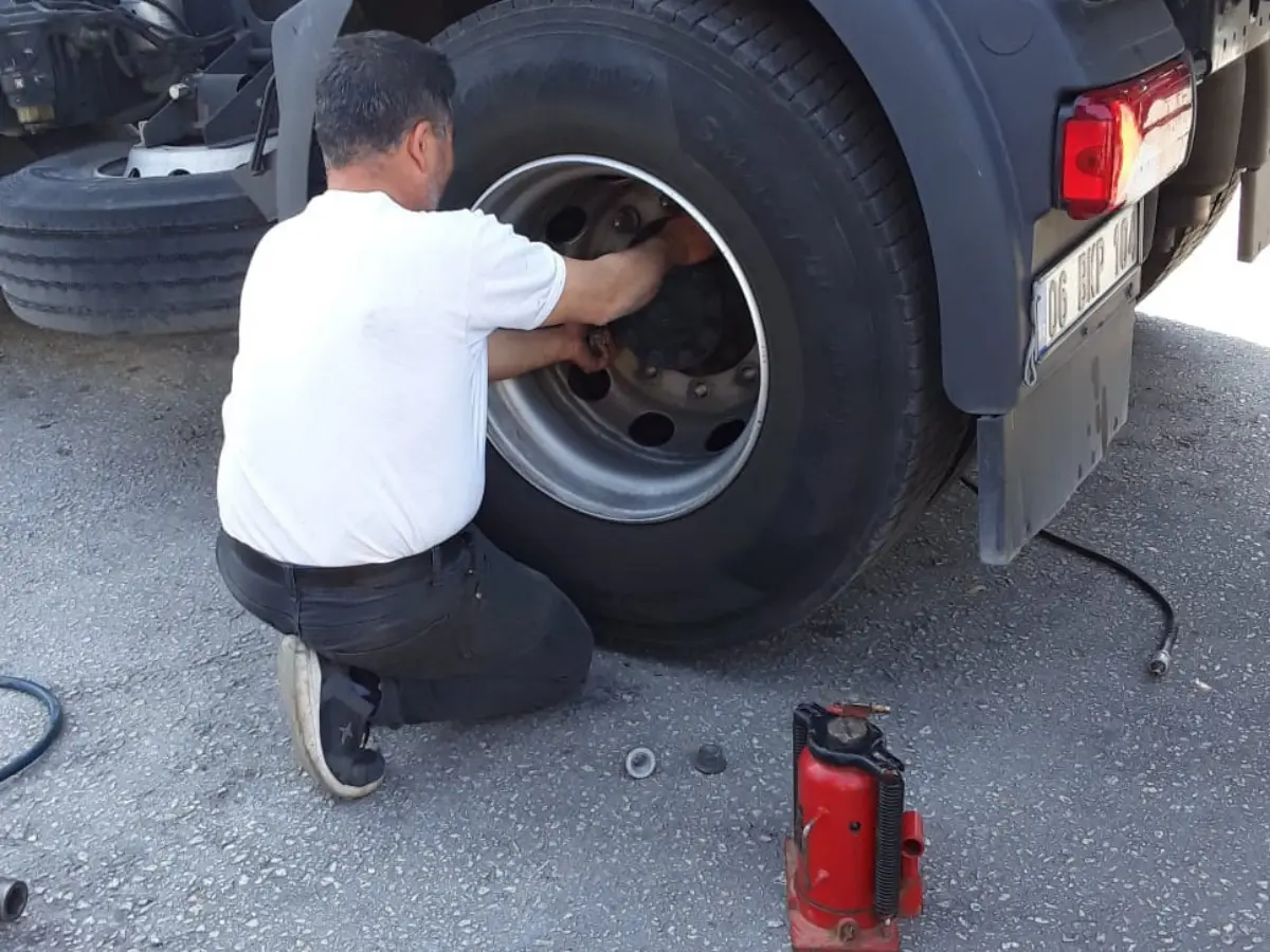 Sungurlu Oto Lastikçi